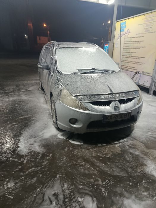 Продам mitsubishi grandis