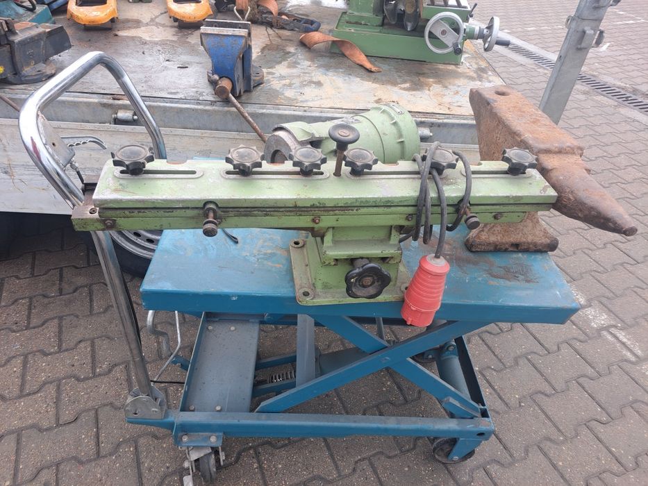 Ostrzałka szlifierka do noży do rękabów  grubościówki  strugarki hebla