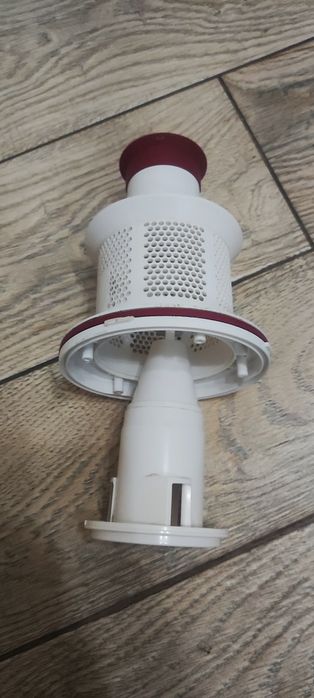 Продам пилосос severin на запчастини.