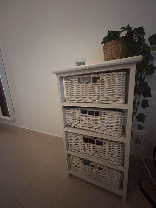 Cómoda 4 gavetas