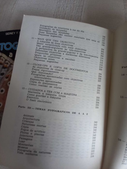 Dois manuais de fotografia
