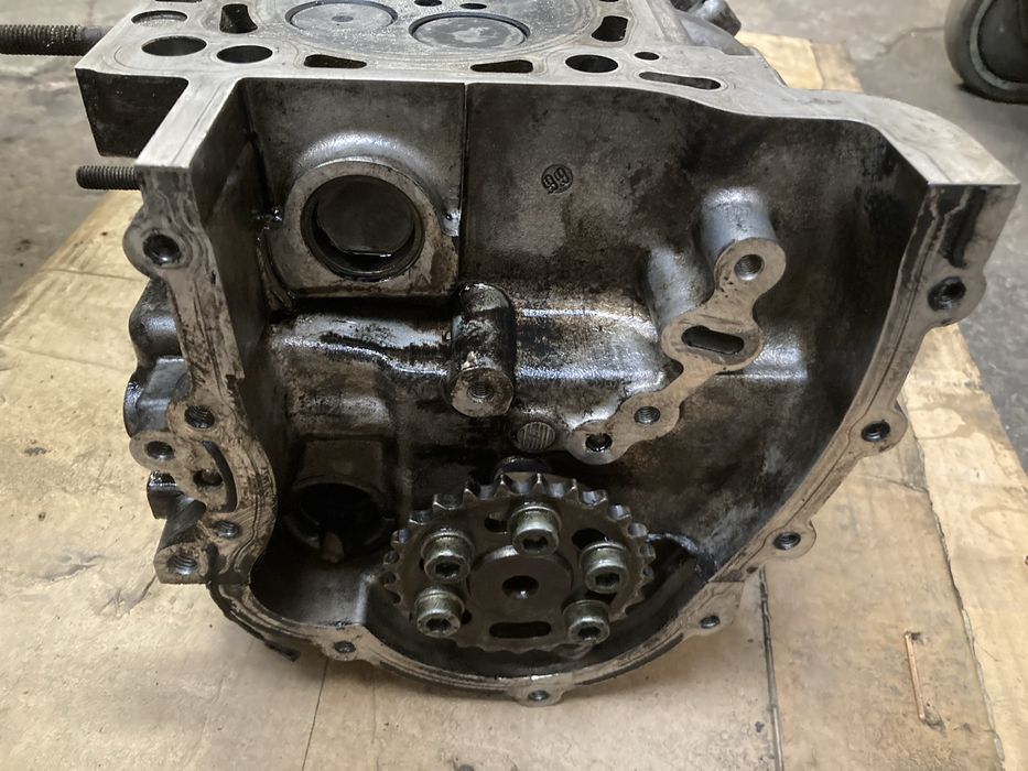 głowica 059354 Audi 2.7 tdi