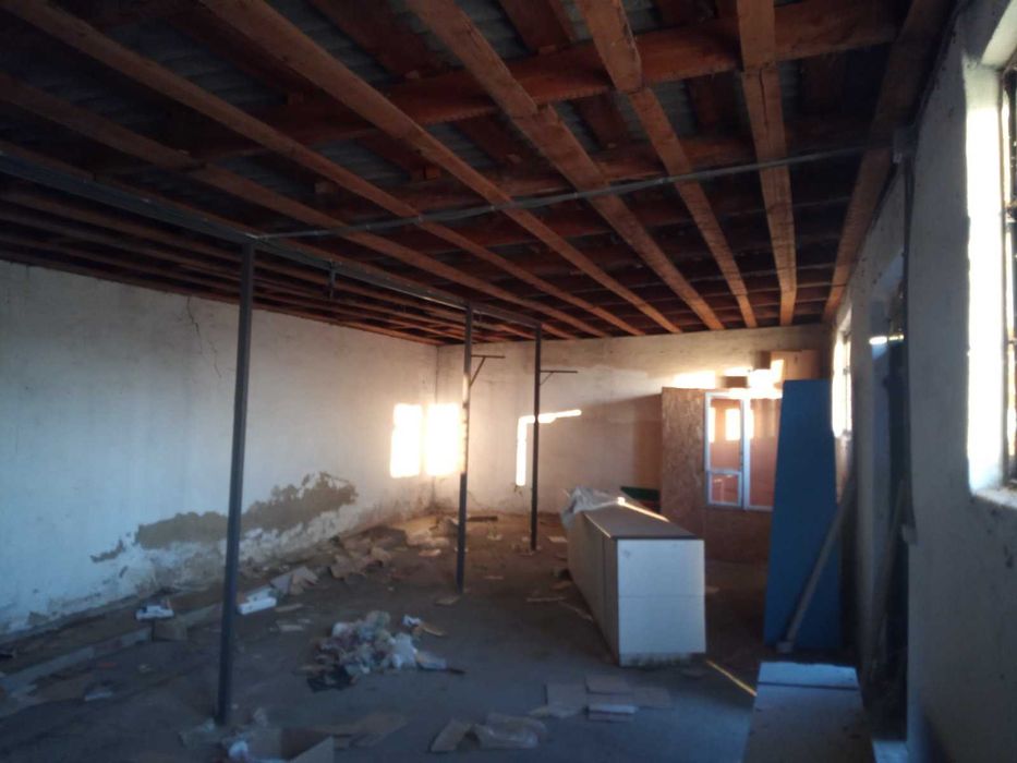 Продам\сдам склад  у Плебанівці