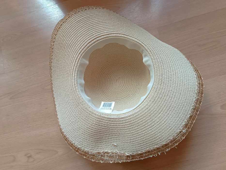 Kapelusz damski 42x12 - NOWY !