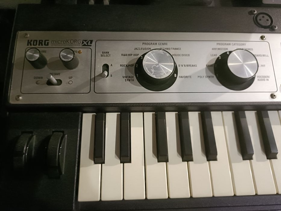 Roland TR 8 + Korg Kaossilator PRO + Korg microkorg XL