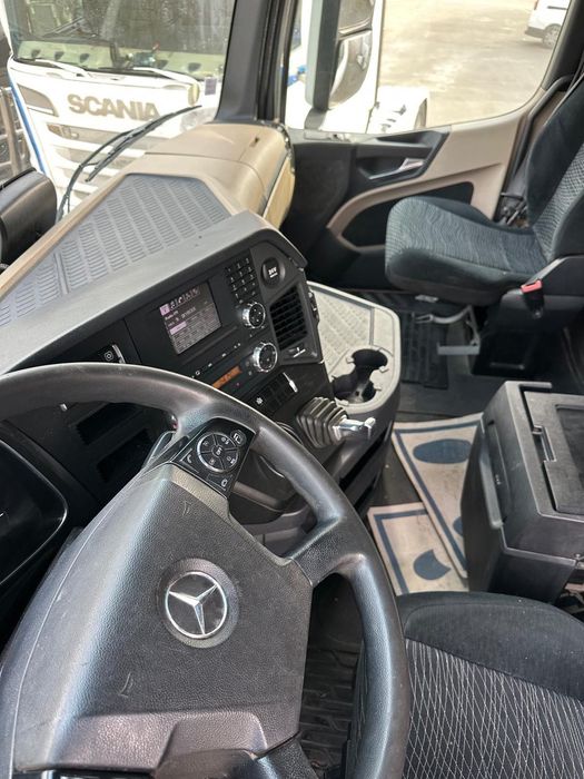 3 x Mercedes Actros 480 mil  km .2017