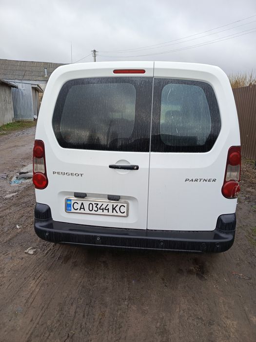 Продам Peugeot partner 2014