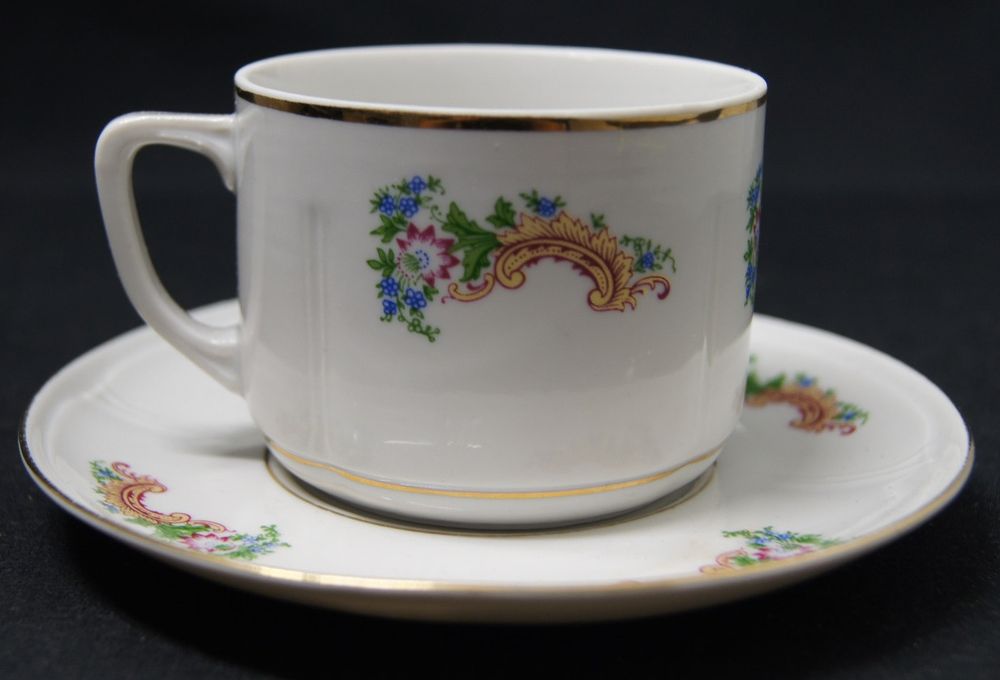 Porcelana filiżanka Chodzież kwiaty złocenia