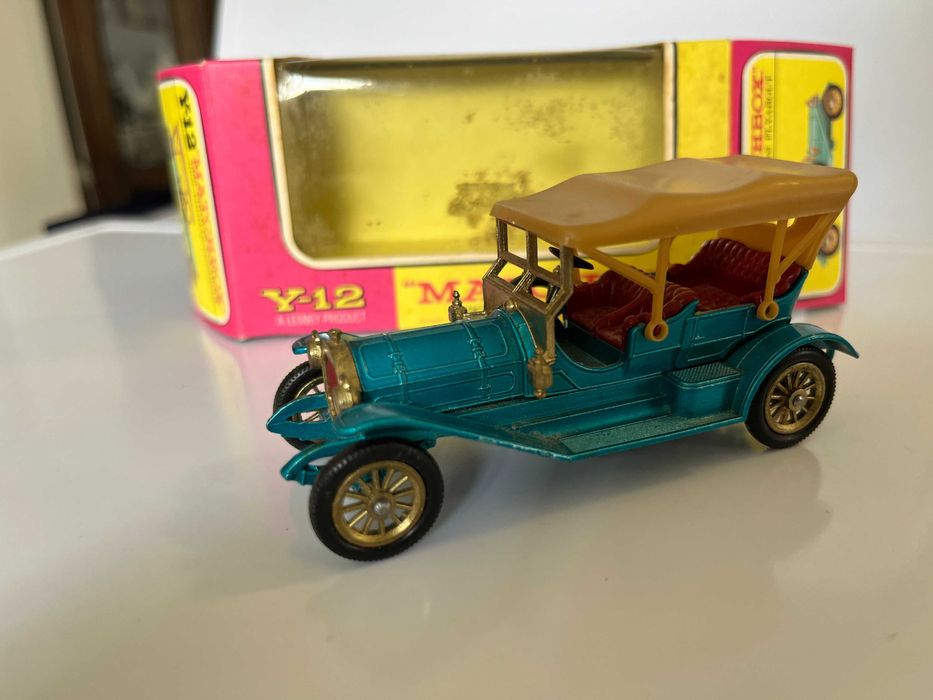 Matchbox Y-12 Models of Yesteryear - Thomas Flyabout - Original Pack.