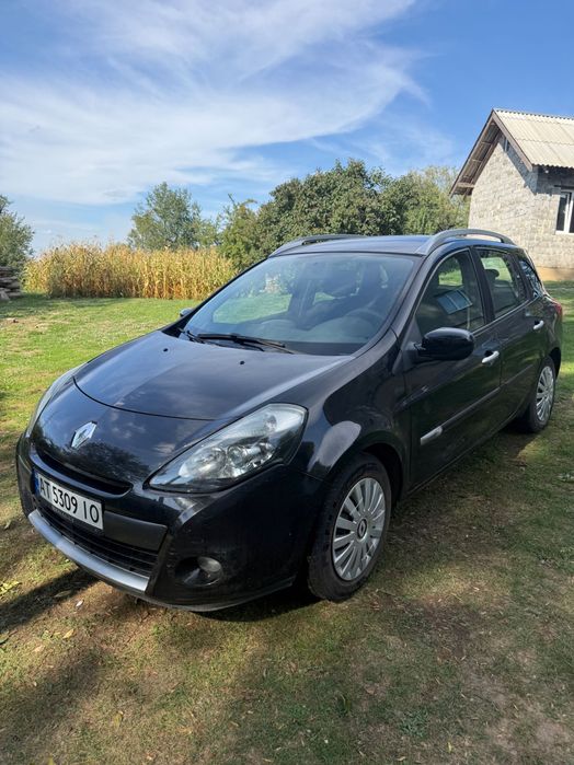 Продаж машини Renault Clio