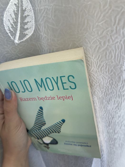 Książka Jojo Moyes „Razem będzie lepiej”