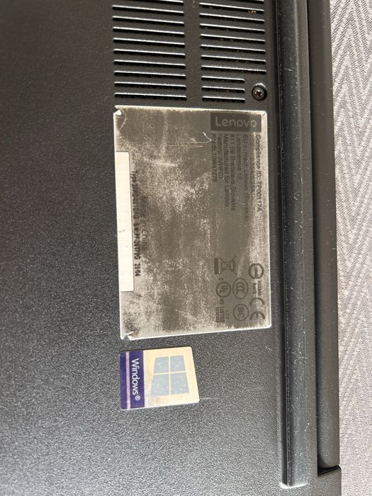 Laptop lenovo thinkpad E15 16ram i5 10 ssd 256