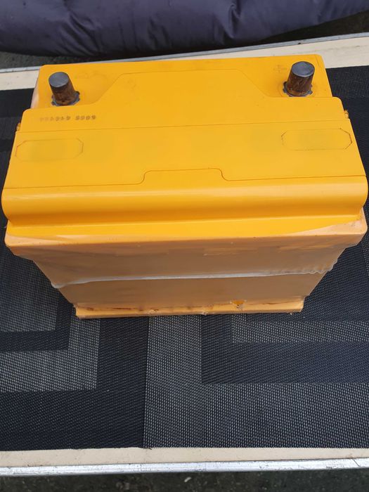 Продам Аккумулятор Forse 65 a