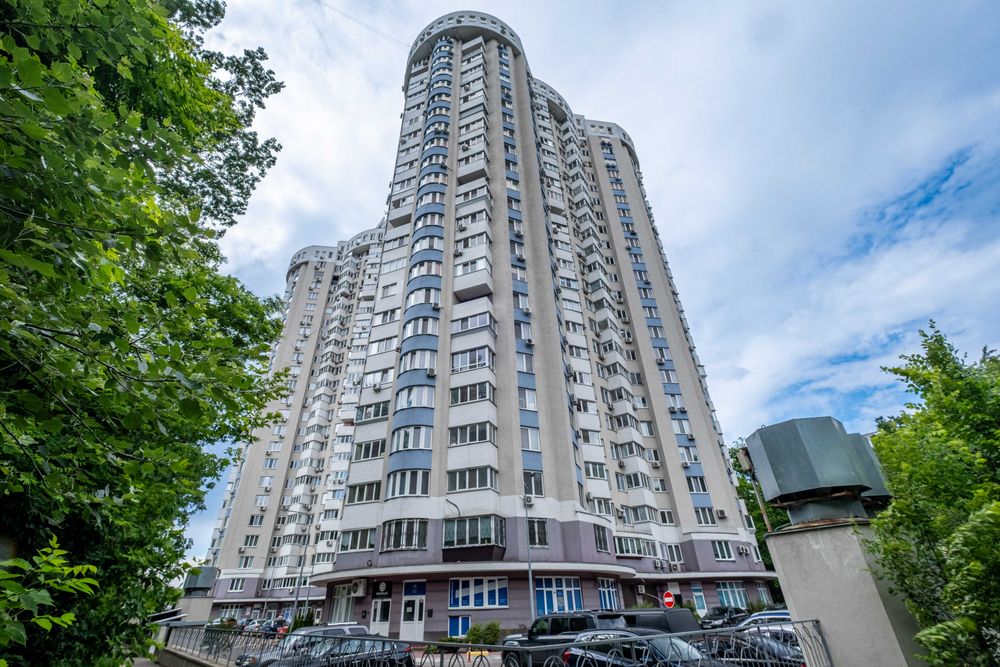 ЖК "Сирецький бояр". Ризька 73-Г, 1-к. Генератор. Шевченківський р-н