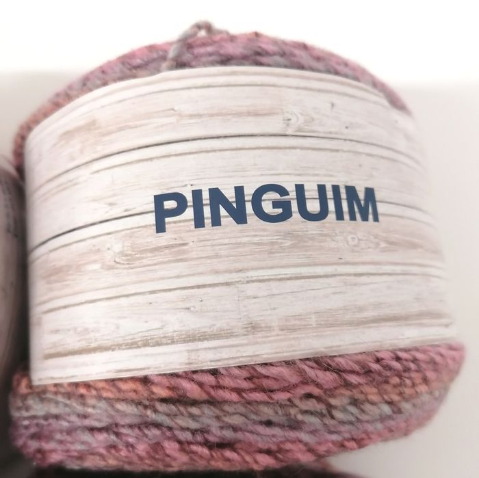 6 novelos de lã rosa, Pinguim