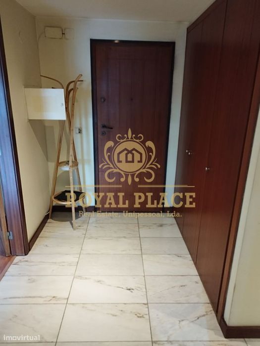 Apartamento T2, Paços de Brandão