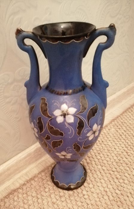 Фарфор ваза, статуэтки