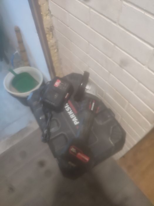 Parkside аккумуляторная болгарка