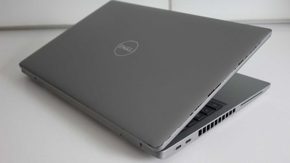 Dell PRECISION 3571 15.6 IPS FHD i7-12700H 16 512 NVIDIA RTX A1000 4gb