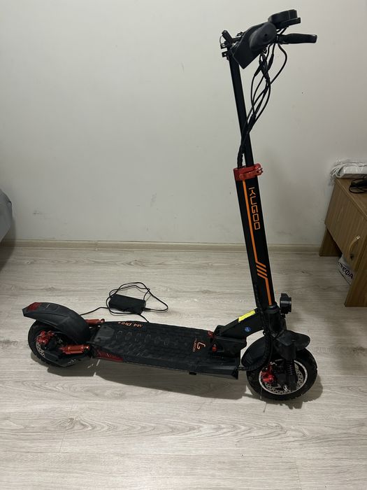 Електросамокат Kugo m4 pro plus