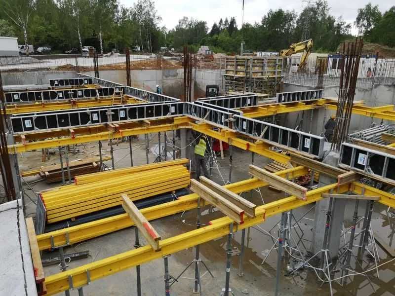 Wynajem szalunki stropowe i ścienne, stemple, płyty szalunkowe