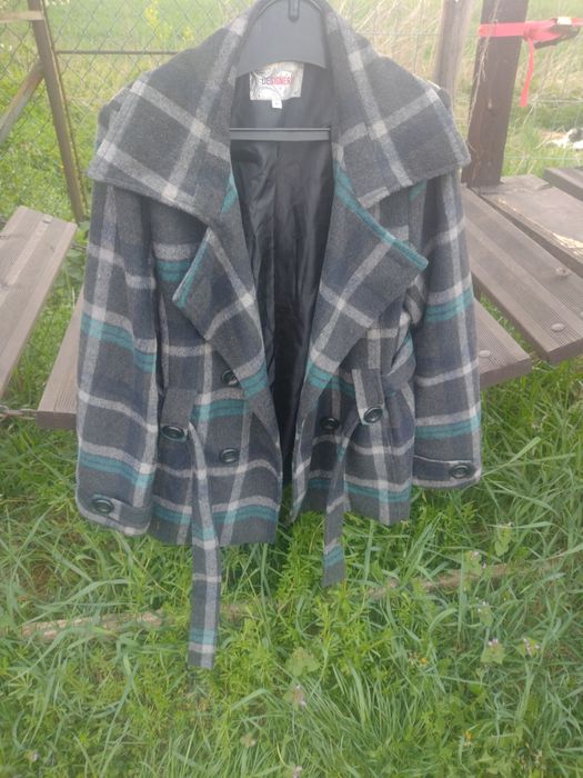Wiosenny płaszczyk damski rozm.42