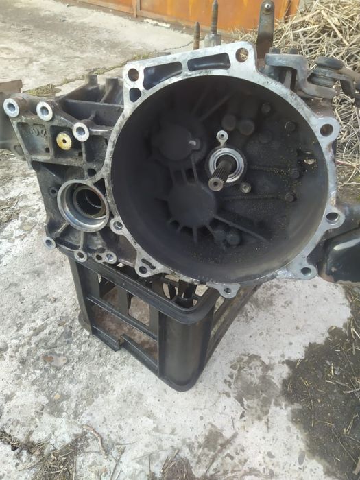 МКПП 6-ступка 4WD Mitsubishi Outlander XL 2.0 DI-D/ Peugeot 4007/