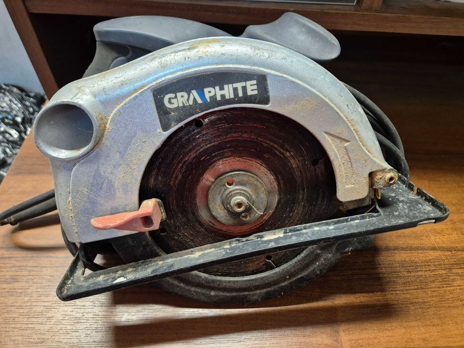 Pilarka tarczowa GRAPHITE