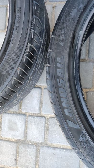 Шини, пара 235/40 R19