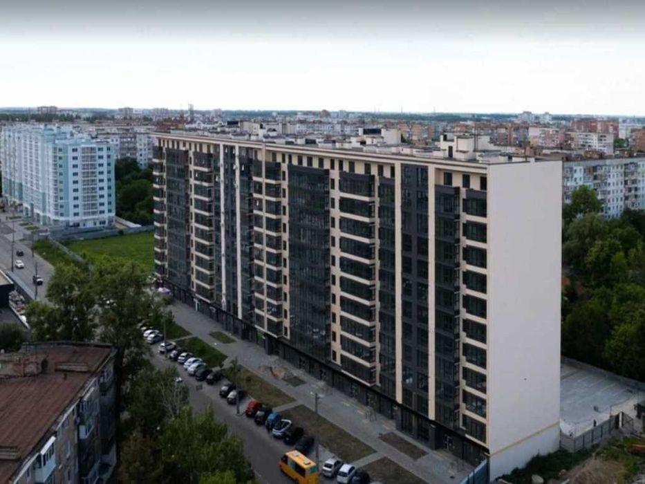 Продаж трикімнатної квартири м-н Фурманова