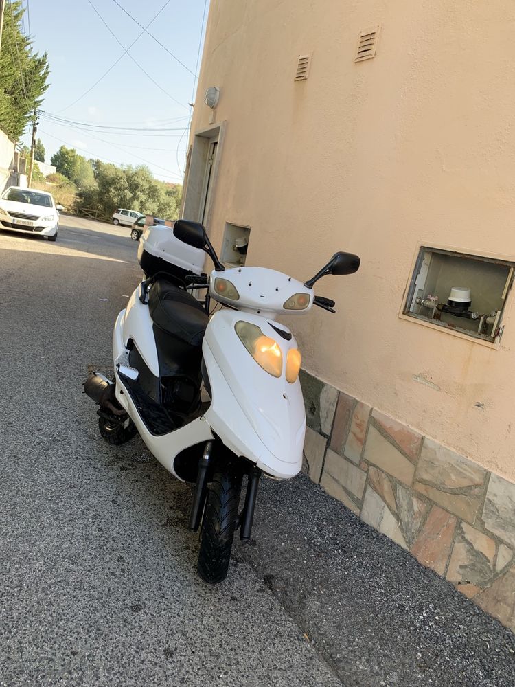 VENDO OU TROCO MOTA JOANWAY 125cc Almargem Do Bispo, Pêro Pinheiro E  Montelavar • OLX Portugal