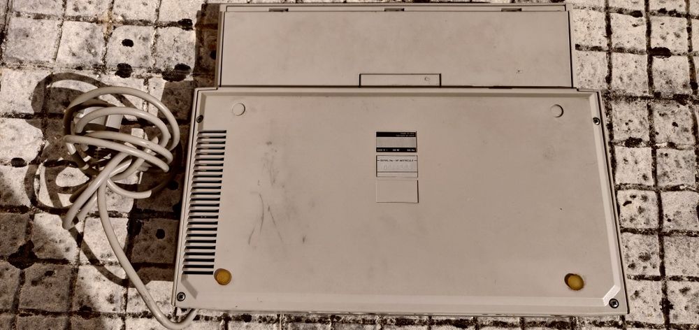 Olivetti Prodest PC1 (AVARIADO)