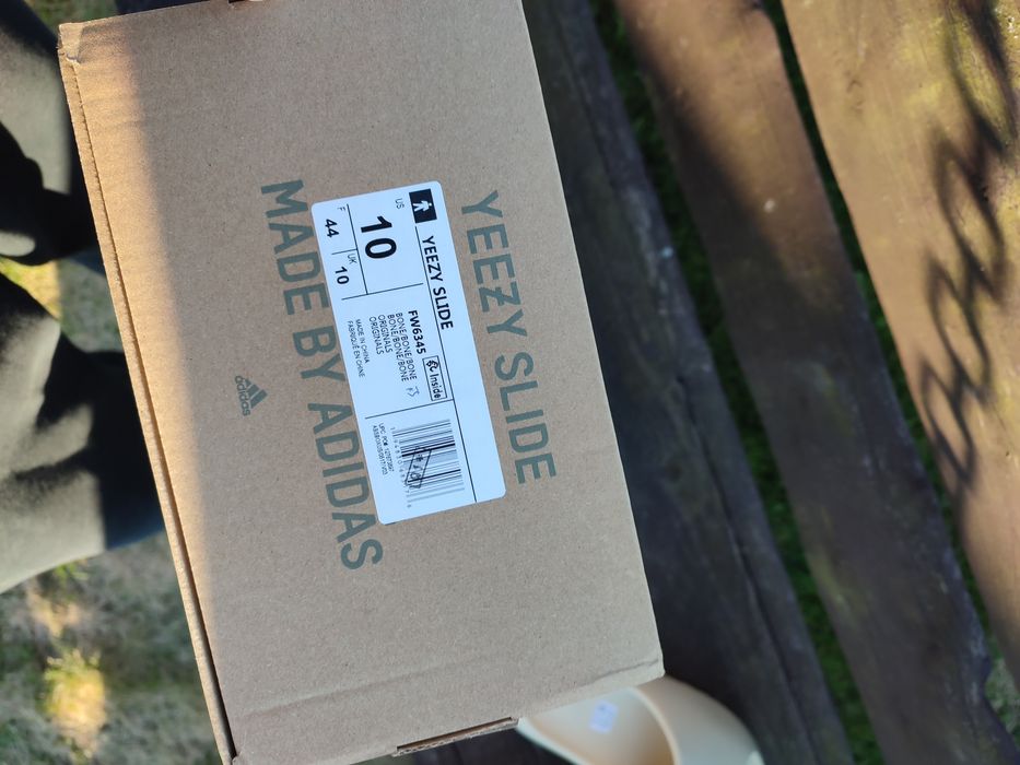 Yeezy Slide Adidas