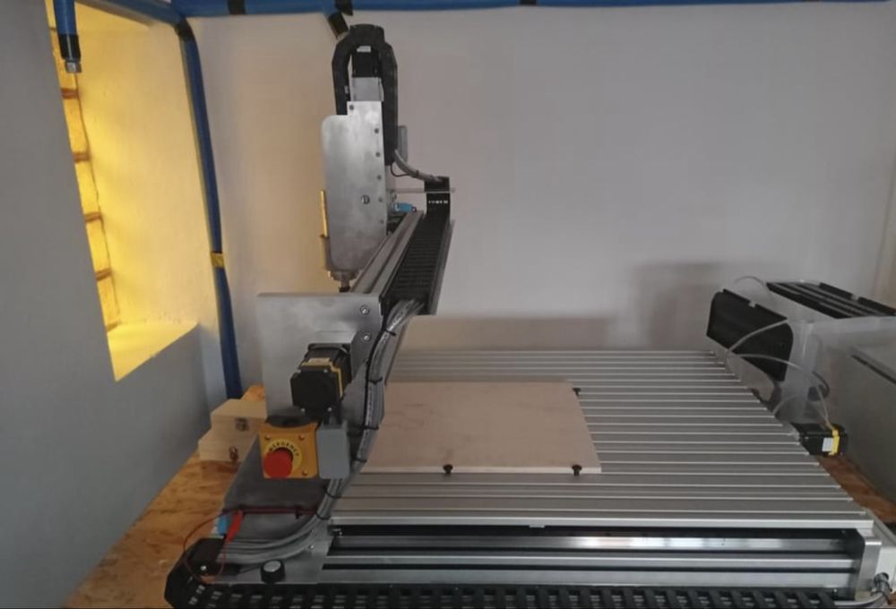 Ploter do drewna, mdf, metali kolorowych