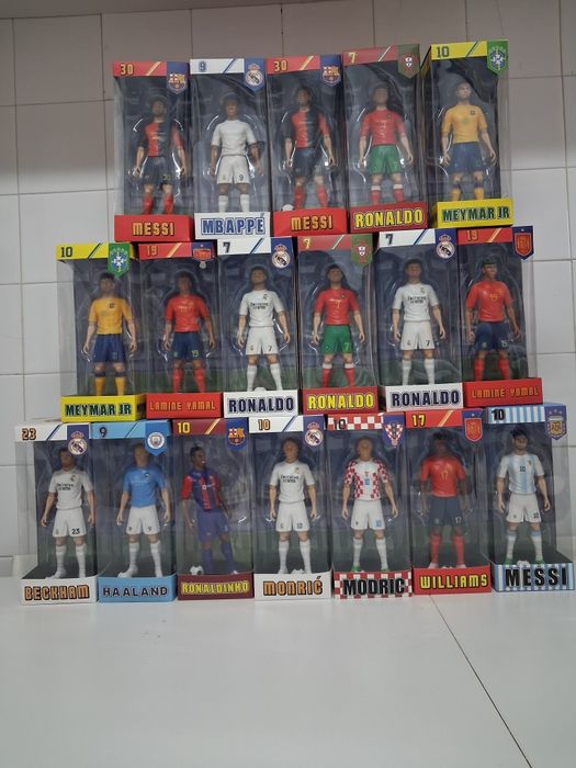 Bonecos de jogadores de futebol