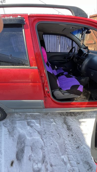 Авто  метіз в гарном стані.