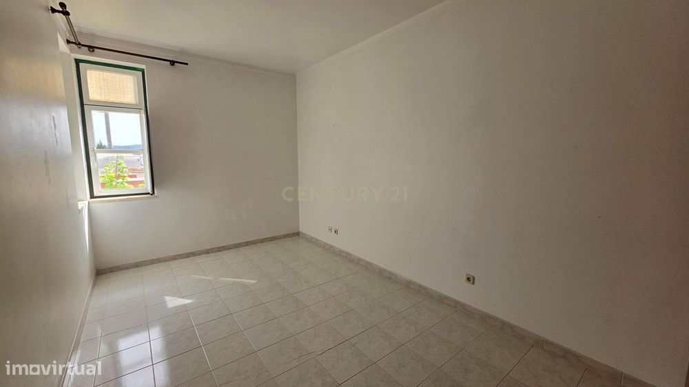 Espaçoso Apartamento T3 em Ponte de Sor, Ideal para a Sua Família