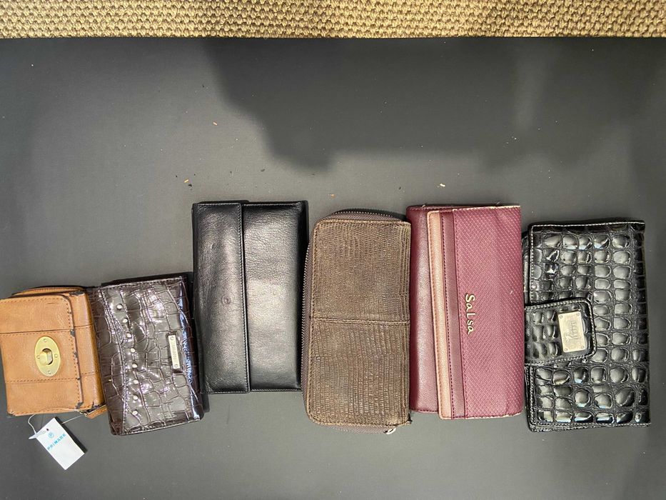 porta moedas (multi marcas)