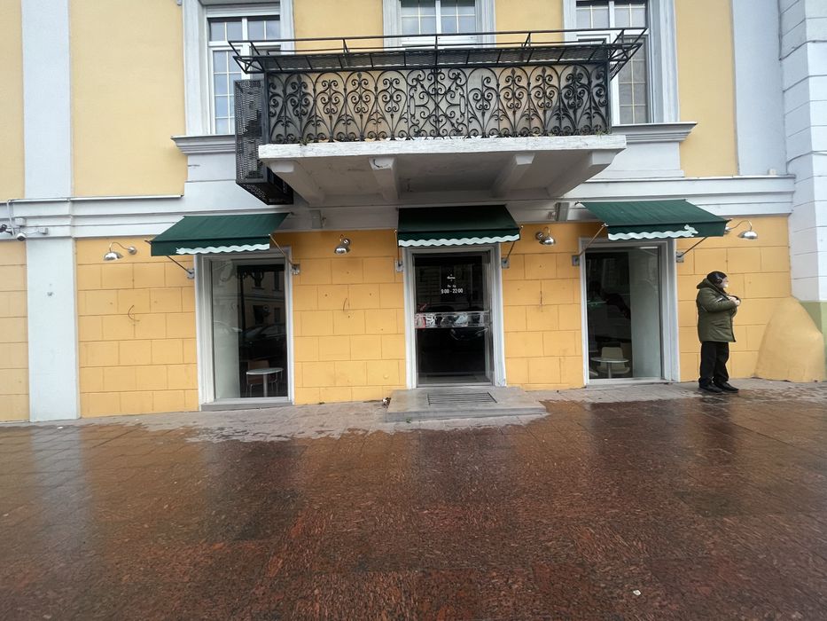 АРЕНДА 90m2 Европейская пл. Магазин Кафе Салон Престиж, Трафик