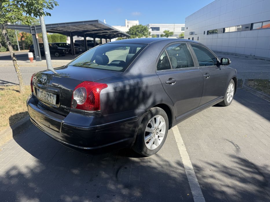 TOYOTA AVENSIS -2.0 126 cv   - DIESEL  - 1 Dono - NACIONAL - PINTURA  NOVA