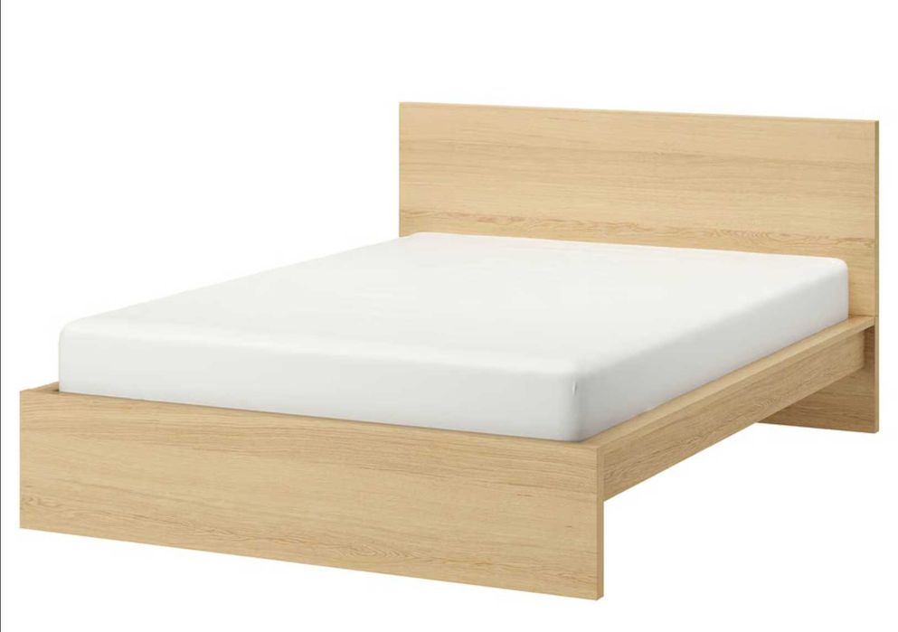 Cama MALM com estrado de ripas Sultan