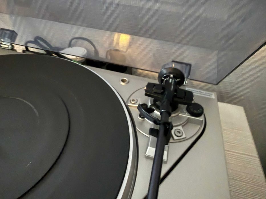 ONKYO CP-1026A Gramofon półautomatyczny Hi-Fi