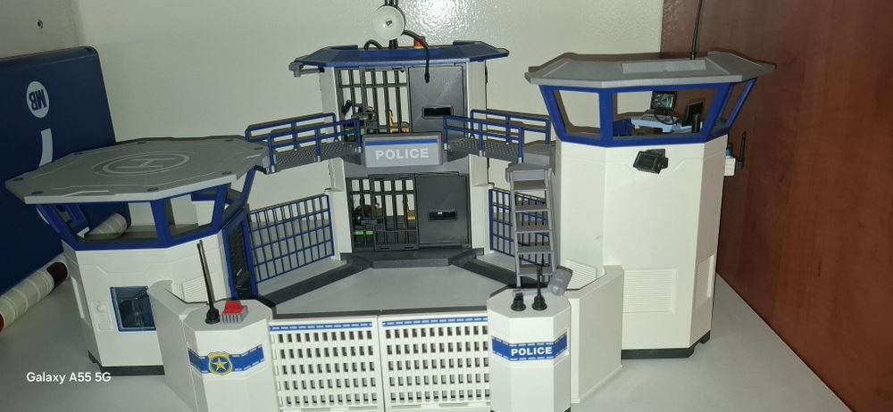 Komisariat policji-play mobile