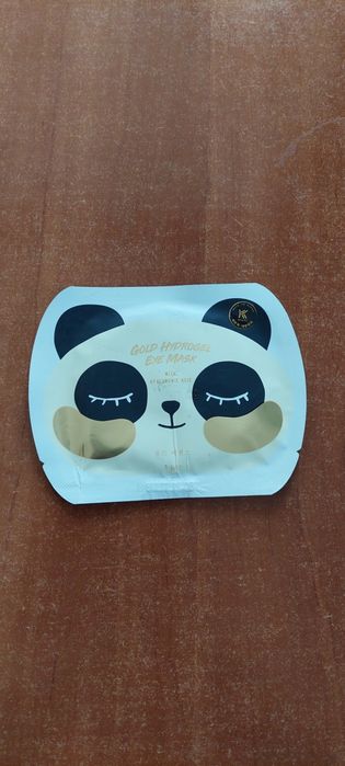 Maseczka pod oczy Avon