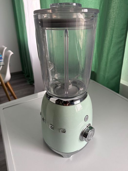 Liquidificadora smeg verde agua