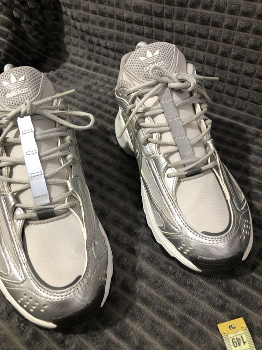 ADIDAS THESIA (38.5) 24.5-24.8см Silver Metallic женские кроссовки ори