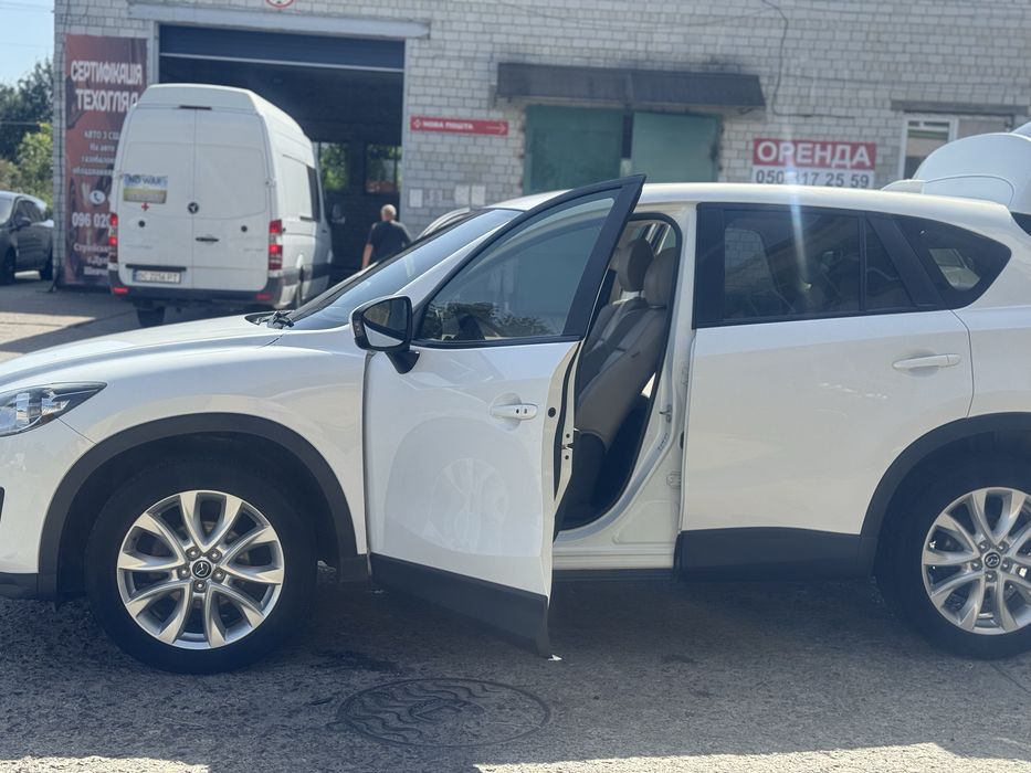 Машина Mazda CX5 Автомобіль Мазда 2016 року Дизель 2.0