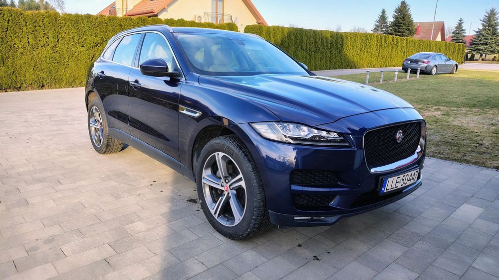 Jaguar F-Pace