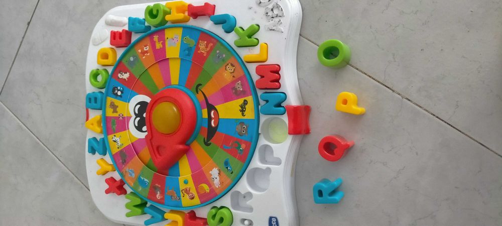 Alfabeto didático português ingles