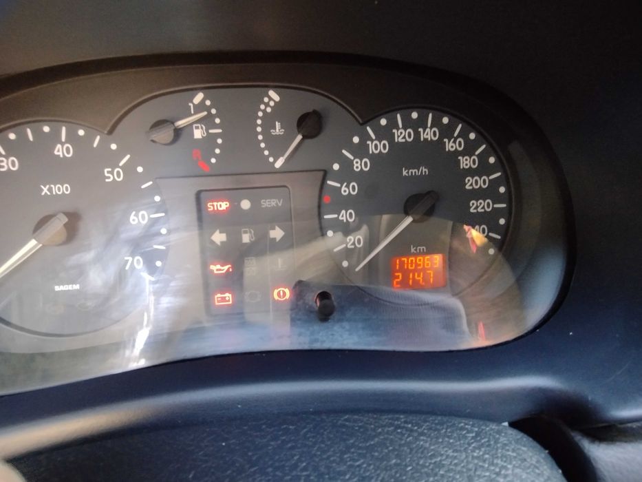 Renault Clio 1.4 Benzyna